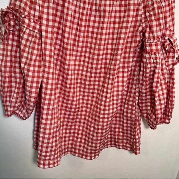 Max Studio Off Shoulder Blouse Red White Gingham - Picture 5 of 13